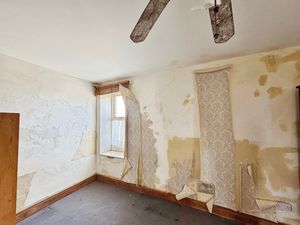 Photo 2- click for photo gallery